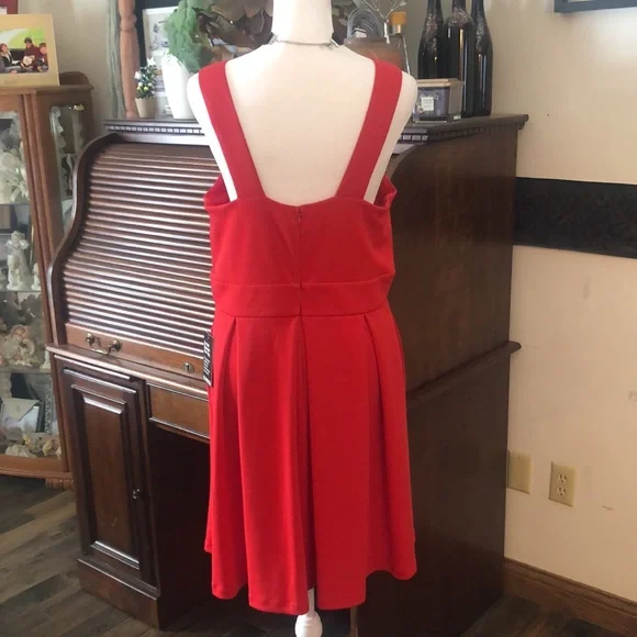 Lipstick Red Express Mini - Picture 9 of 15